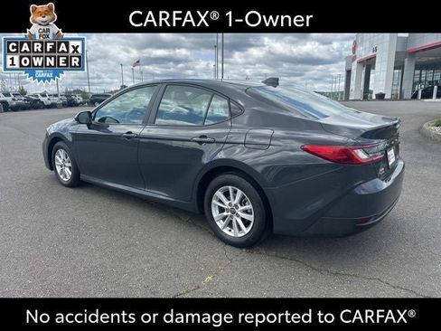 Used 2025 Toyota Camry LE AWD/4WD image 5