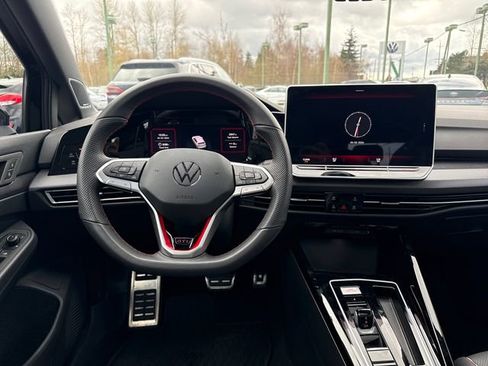 Used 2025 Volkswagen GTI SE image 16