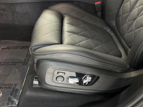 Used 2026 BMW X5 xDrive50e w/ Climate Comfort Package AWD/4WD image 14