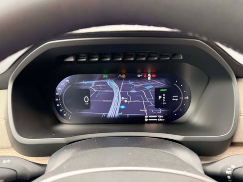 New 2026 Volvo XC90 T8 Plus image 21