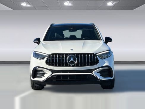 Used 2025 Mercedes-Benz GLC 43 AMG 4MATIC image 4
