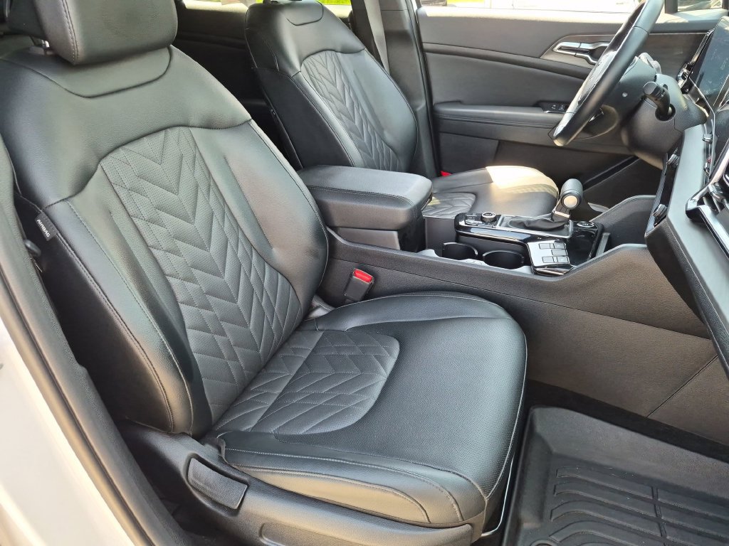 Used 2025 Kia Sportage X-Line w/ Premium Package AWD/4WD image 34