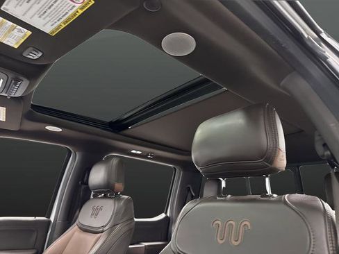 Used 2024 Ford F250 King Ranch image 7