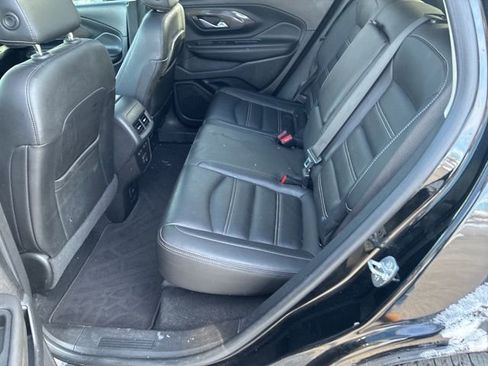 Used 2023 GMC Terrain Denali w/ Denali Premium Package image 21