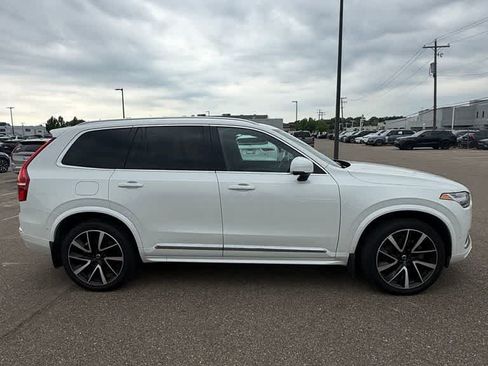 Used 2024 Volvo XC90 B6 Plus w/ Protection Package Premier AWD/4WD image 4
