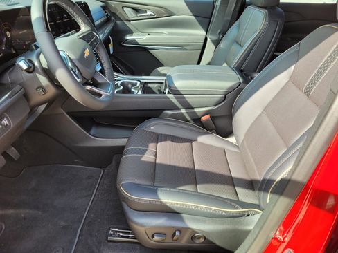 New 2026 Chevrolet Traverse High Country AWD/4WD image 16