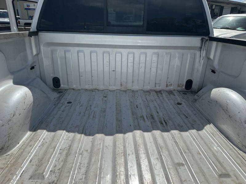 Used 2010 Ford F150 Lariat RWD image 15