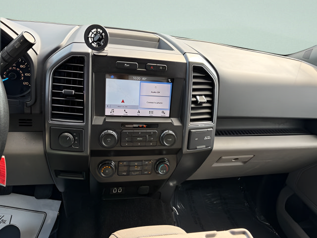 Used 2019 Ford F150 XLT w/ Equipment Group 302A Luxury AWD/4WD image 16