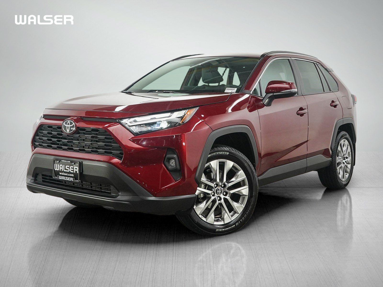 Used 2025 Toyota RAV4 XLE Premium w/ Weather Package AWD/4WD image 1