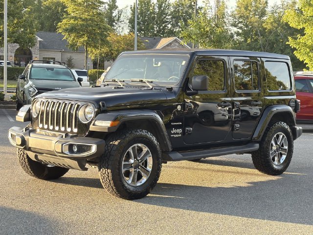 Used 2022 Jeep Wrangler Unlimited Sahara w/ Cold Weather Group AWD/4WD image 7