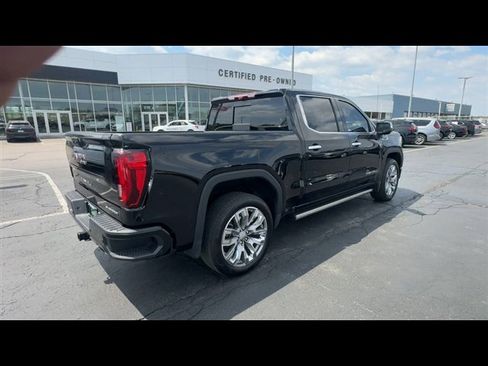 Used 2024 GMC Sierra 1500 Denali w/ Denali Reserve Package AWD/4WD image 8