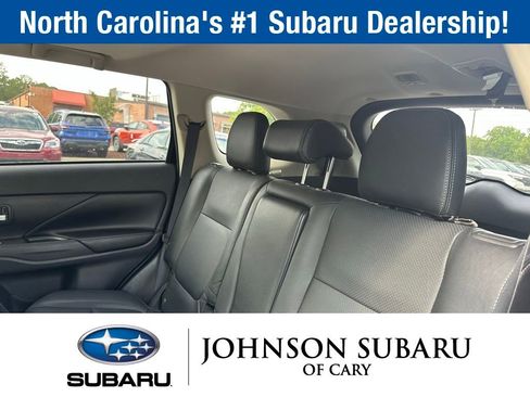 Used 2018 Mitsubishi Outlander SEL FWD image 21