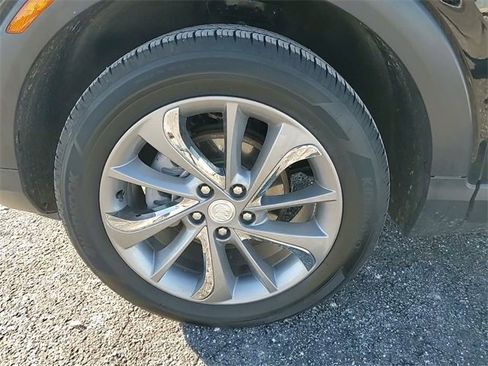 Used 2023 Buick Encore GX Essence w/ Experience Buick Package image 9