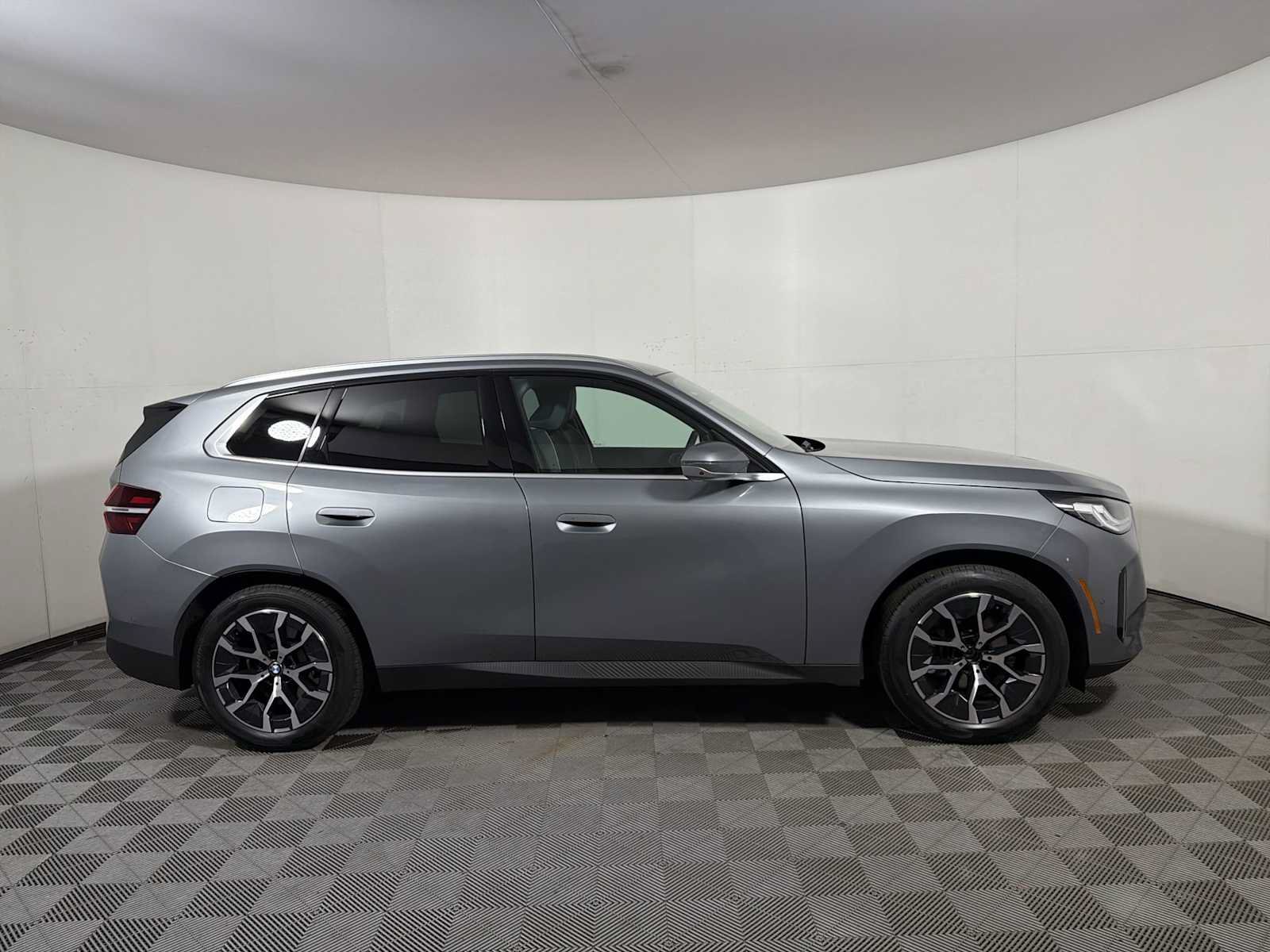 Used 2026 BMW X3 xDrive30i AWD/4WD image 7