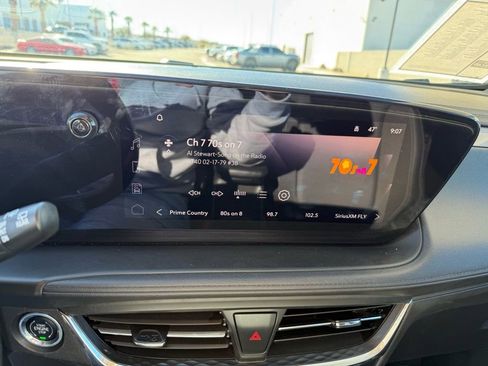 Certified 2025 Buick Encore GX Preferred image 25