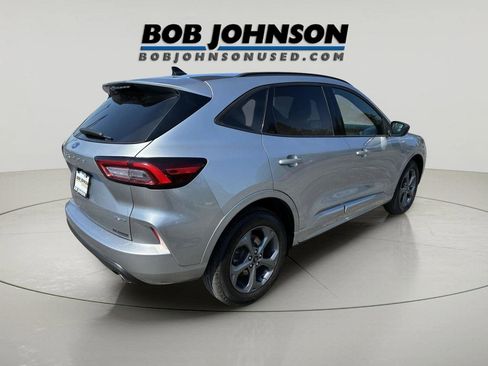Used 2023 Ford Escape ST-Line AWD/4WD image 3