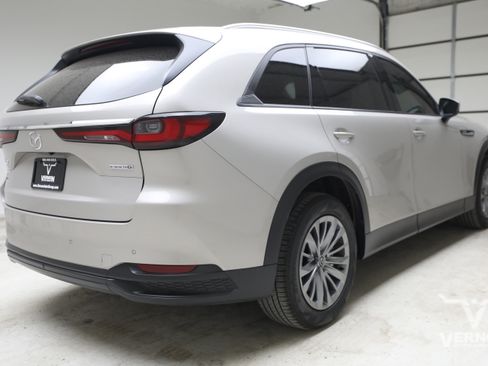 Used 2025 MAZDA CX-90 3.3 Turbo w/ Preferred Package AWD/4WD image 4