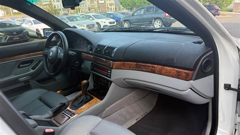 Used 2003 BMW 540i Sedan RWD image 15