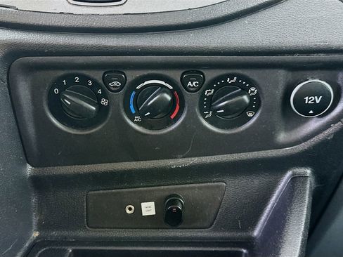 Used 2018 Ford Transit 250 138 RWD image 16