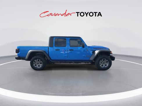 Used 2024 Jeep Gladiator Mojave w/ Steel Bumper Group AWD/4WD image 9