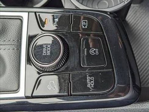 Used 2024 Kia Sportage EX FWD image 23