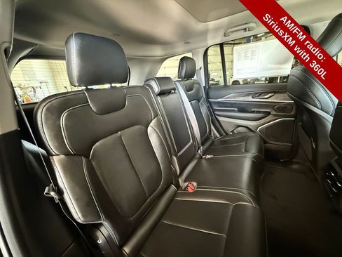 Used 2022 Jeep Grand Cherokee Limited 4xe AWD/4WD image 41