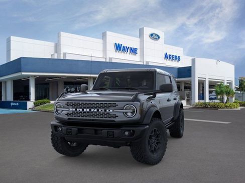 New 2026 Ford Bronco Badlands image 2