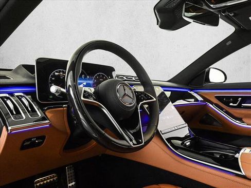 New 2026 Mercedes-Benz S 580 4MATIC Sedan image 10