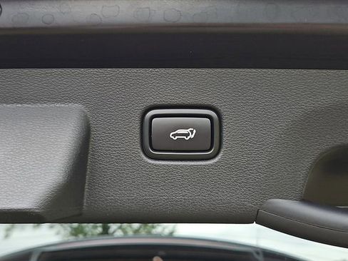 Certified 2026 Kia Sportage SX FWD image 31