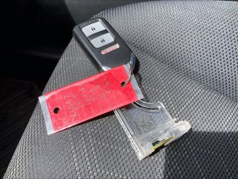 Used 2015 Honda Fit EX image 10