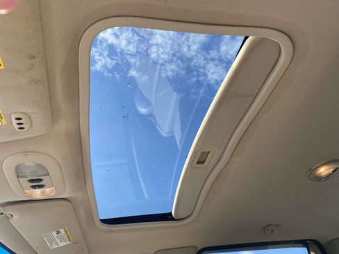 Used 2004 Ford F150 Lariat image 17