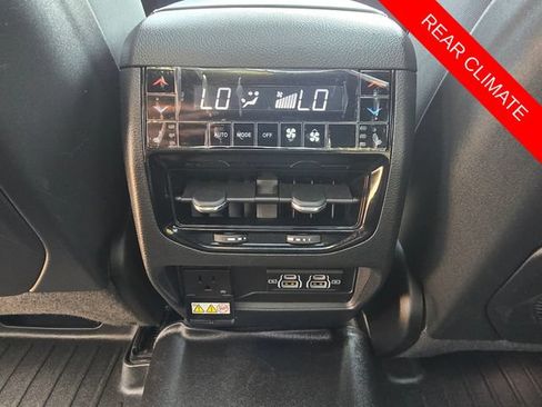 Used 2023 Jeep Grand Cherokee Overland w/ Advanced Protech Group III AWD/4WD image 35