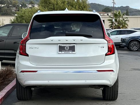 New 2026 Volvo XC90 T8 Plus w/ Protection Package Premier AWD/4WD image 7