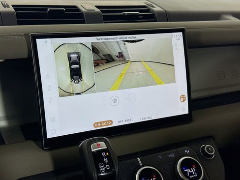 Used 2023 Land Rover Defender 110 S image 14