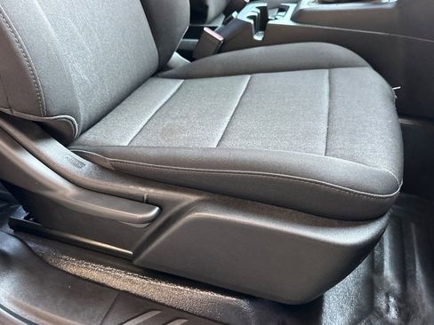 Certified 2023 Chevrolet Colorado W/T image 21