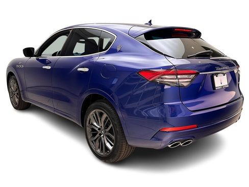 Used 2024 Maserati Levante GT Ultima image 5