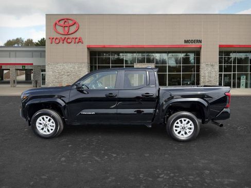 Certified 2024 Toyota Tacoma SR5 w/ SR5 Upgrade Package image 14