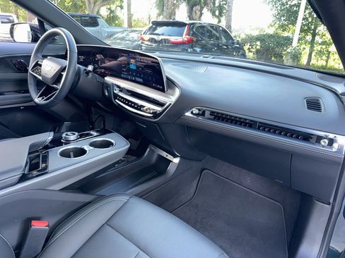 Used 2024 Cadillac Lyriq Sport AWD/4WD image 22