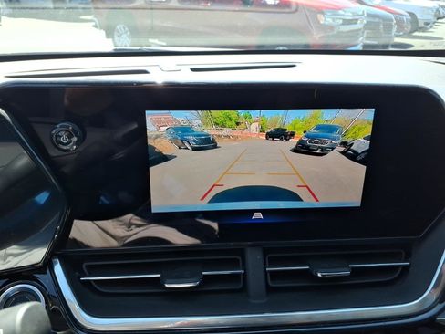 Certified 2024 Chevrolet Trax ACTIV w/ Sunroof Package image 15