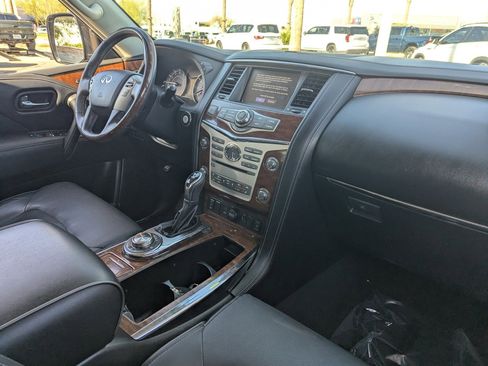 Used 2018 INFINITI QX80 Limited w/ All Season Package image 13