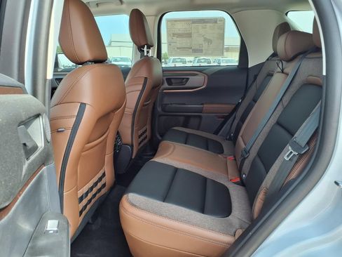 New 2026 Ford Bronco Sport Outer Banks w/ Outer Banks Tech Package+ AWD/4WD image 20
