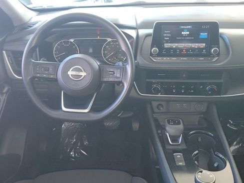 Used 2024 Nissan Rogue S AWD/4WD image 13