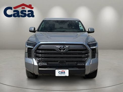 Used 2022 Toyota Tundra Limited w/ Power Package AWD/4WD image 2