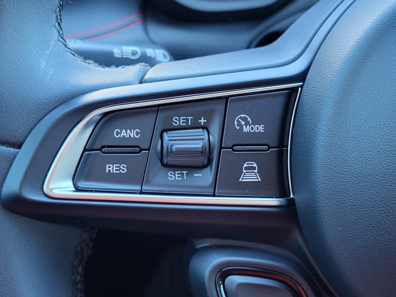 Used 2025 Dodge Hornet GT AWD/4WD image 17