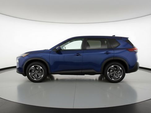 Used 2025 Nissan Rogue SV image 5