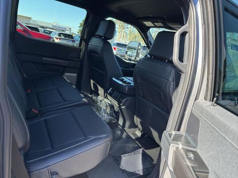 New 2025 Ford F150 Lariat w/ Equipment Group 501A Mid image 19