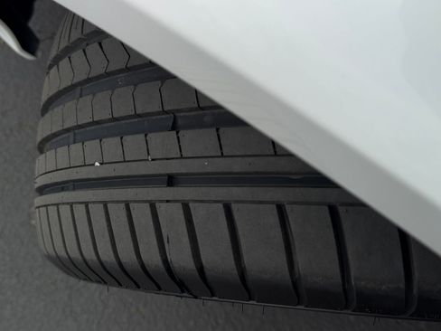 Certified 2018 Honda Accord EX image 30