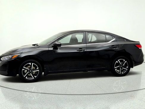 Used 2024 Nissan Sentra SV FWD image 8