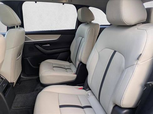 Used 2025 MAZDA CX-90 3.3 Turbo w/ Premium Sport Pkg image 19