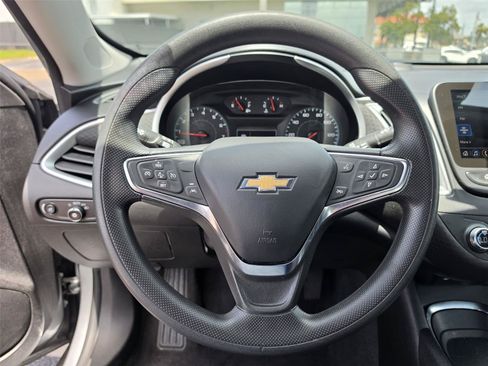 Used 2024 Chevrolet Malibu LT FWD image 25